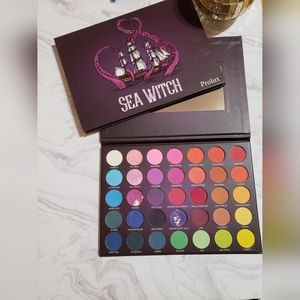 Prolux Sea Witch 35 Color Eyeshadow Palette